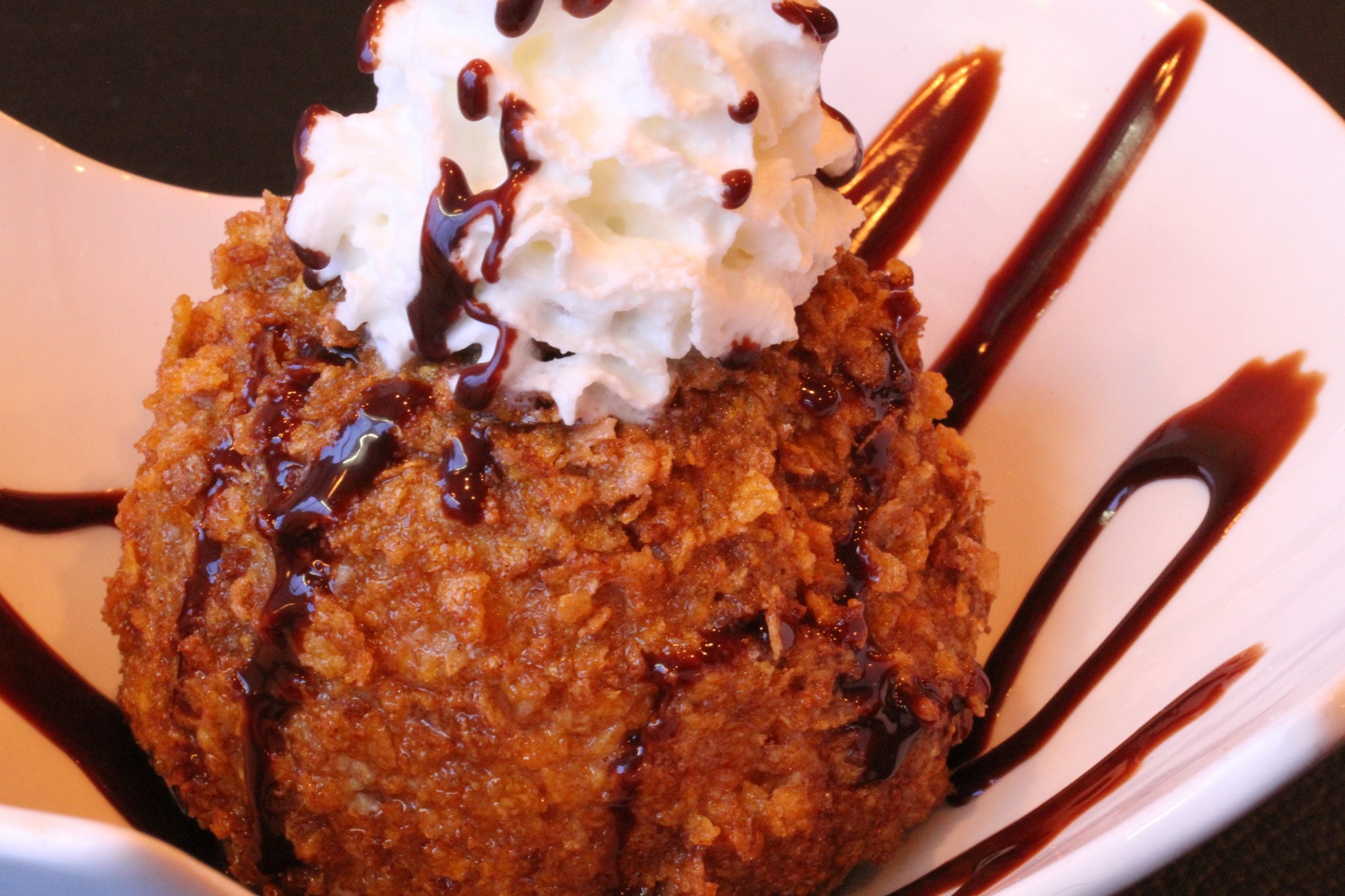MEXICAN DISHES, FOOD IN MEXICO, MEXICAN CUISINE, MEXICAN FOODS, MEXICAN DESSERTS, FRIED ICE CREAM