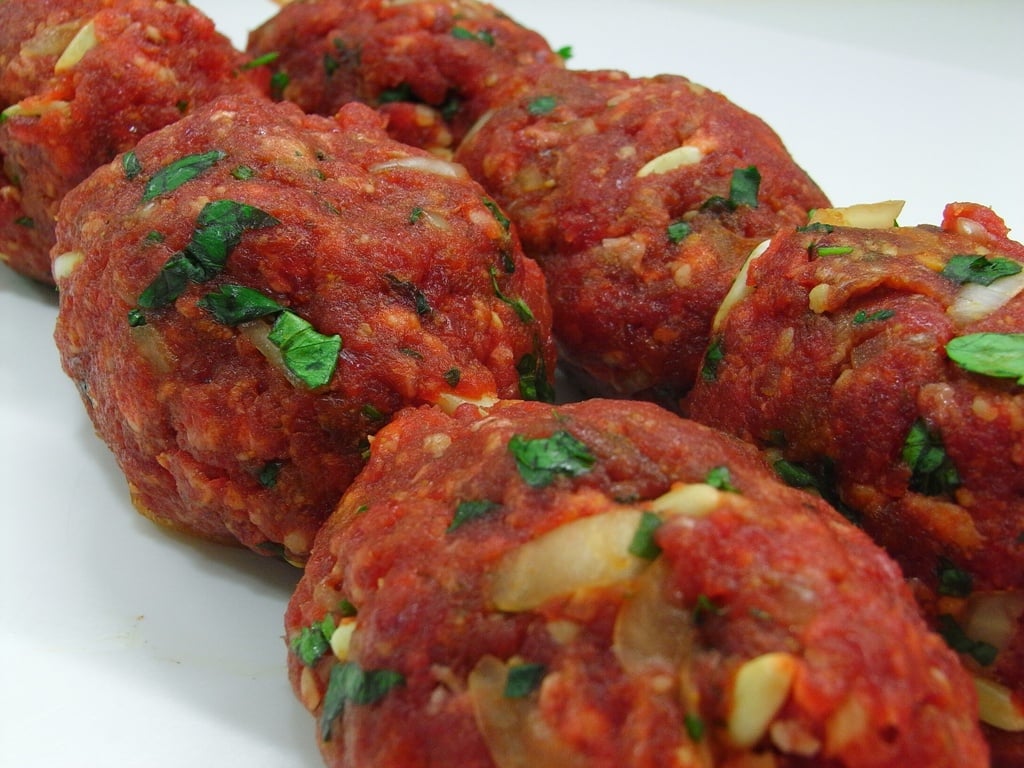 Best Moroccan Food - 45 Best Moroccan Dishes And Traditional Food In Morocco To Try 19 moroccan food, food in morocco, moroccan cuisine, moroccan dishes, traditional moroccan food, Kefta meatball