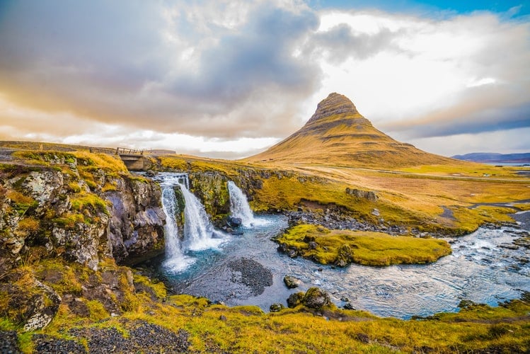 iceland instagram spots, most instagrammable places in Iceland, Iceland photos, Iceland photography, Kirkjufellsfoss