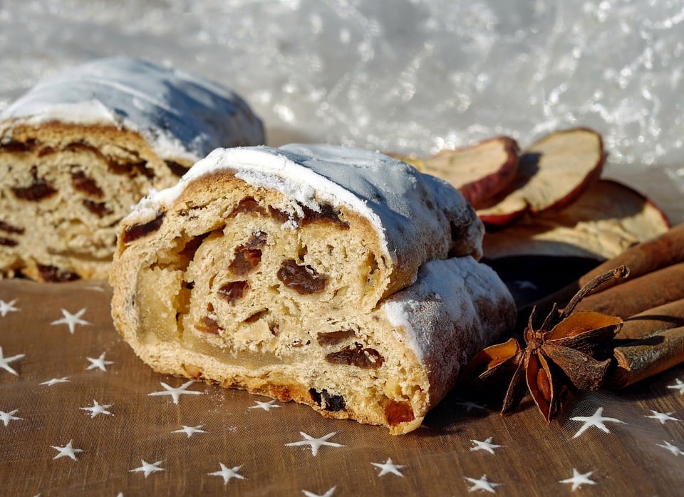 German Food, German cuisine, Traditional German Food, food in Germany, German dishes, German desserts, desserts in Germany, Stollen