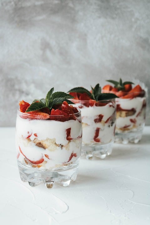 Irish Food, Irish cuisine, Traditional Irish Food, food in Ireland, Irish dishes, Irish dessert, Trifle
