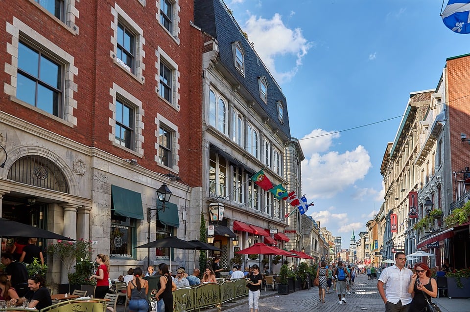 40 Canada Travel Tips And Things To Know Before Visiting Canada For First Timers 26 Canada instagram spots, most instagrammable places in Canada, instagrammable places in Canada, Canada photography, Canada photos, Old Montreal