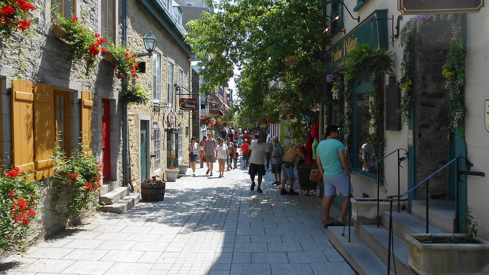 15 Walkable Cities Around the World Where You’ll Never Need a Car 15 15 Most Walkable Cities In The World, Forget About Christmas Markets and Visit These 13 Unique Destinations Instead