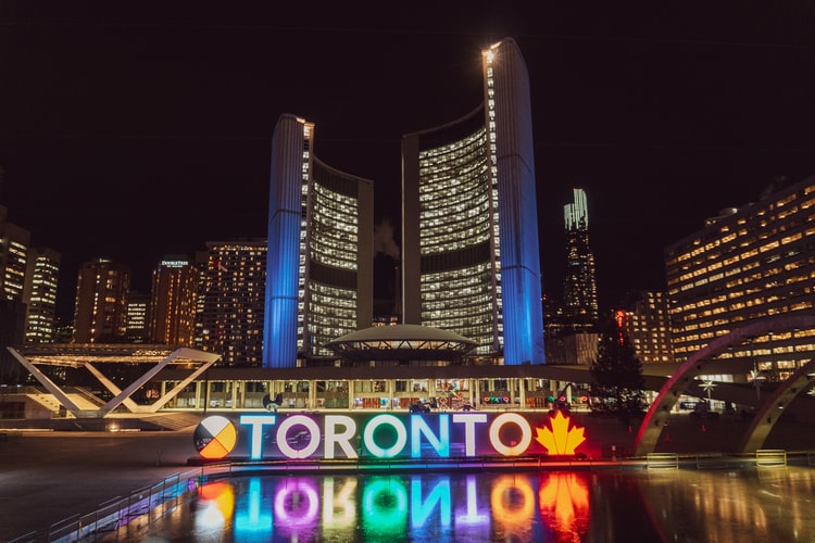40 Canada Travel Tips And Things To Know Before Visiting Canada For First Timers 24 Canada instagram spots, most instagrammable places in Canada, instagrammable places in Canada, Canada photography, Canada photos, Toronto