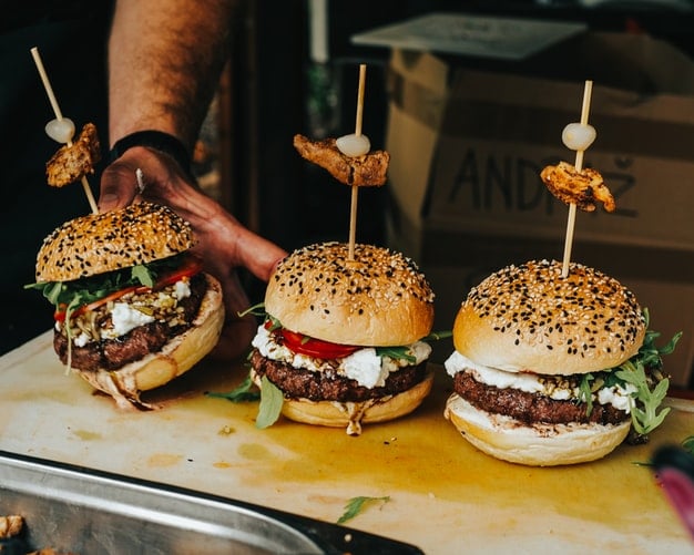restaurants in nassau, restaurants in nassau bahamas, best restaurants in nassau, best restaurants in nassau, where to eat in nassau, nassau food, dudeo's