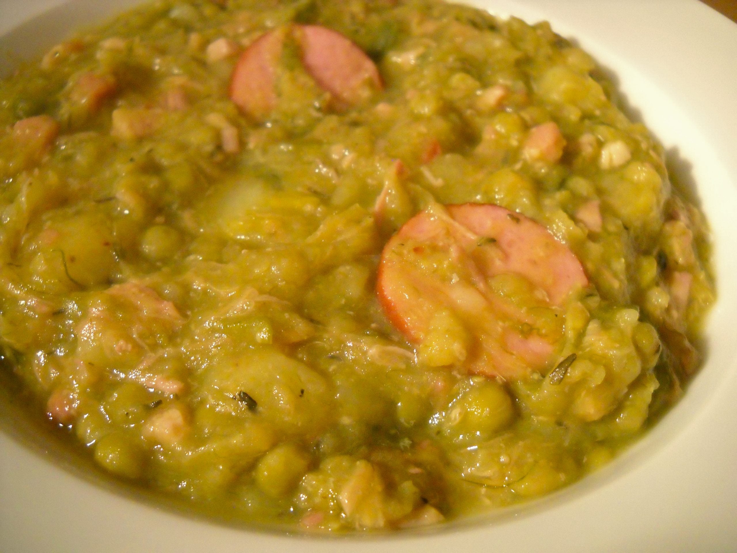 Aruba Food, Aruba cuisine, Traditional Aruban Food, food in Aruba, Aruban dishes, Aruba dishes, Aruban food, dutch split pea soup