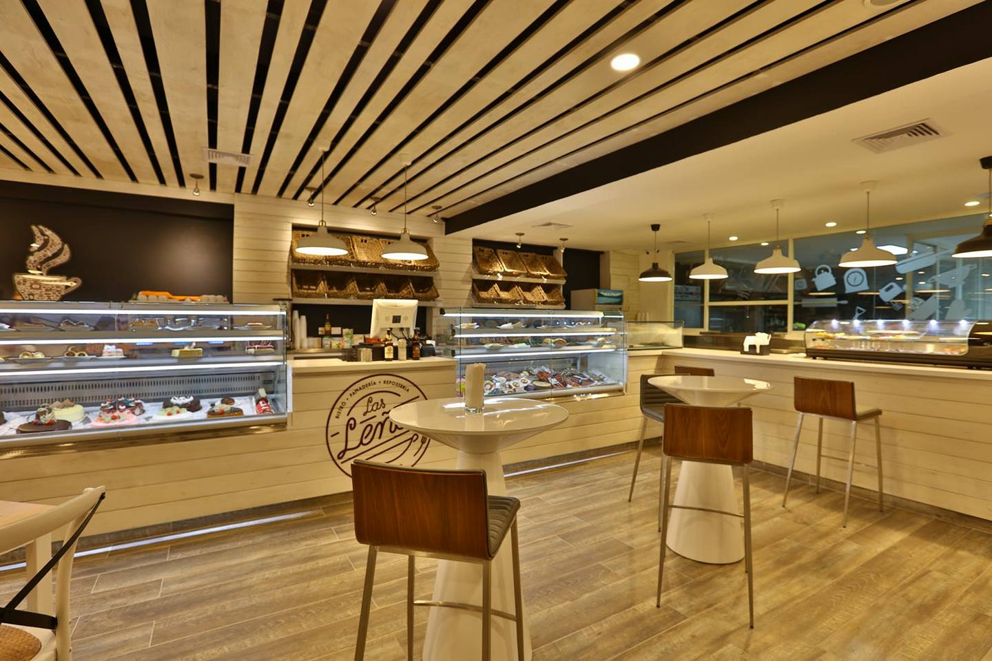 restaurants in punta cana, best restaurants in punta cana, punta cana food, where to eat in punta cana, Las Leñas Cafe