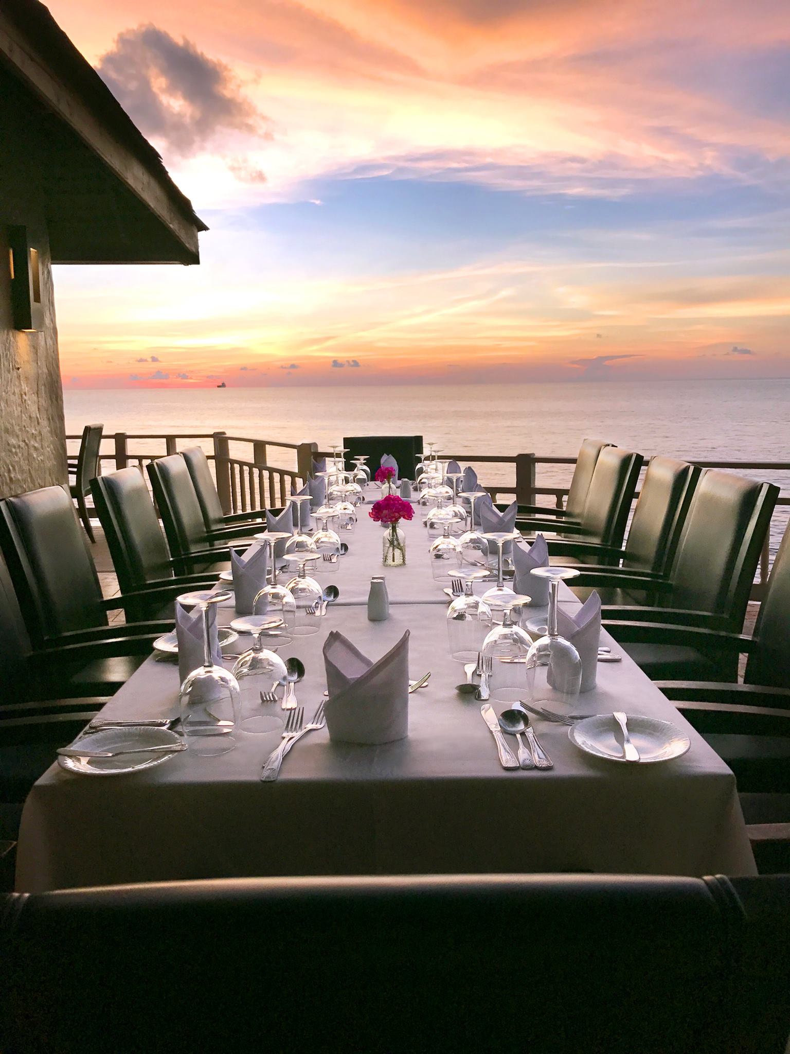 restaurants in montego bay, best restaurants in montego bay, where to eat in montego bay, montego bay food, montego bay restaurants, marguerites