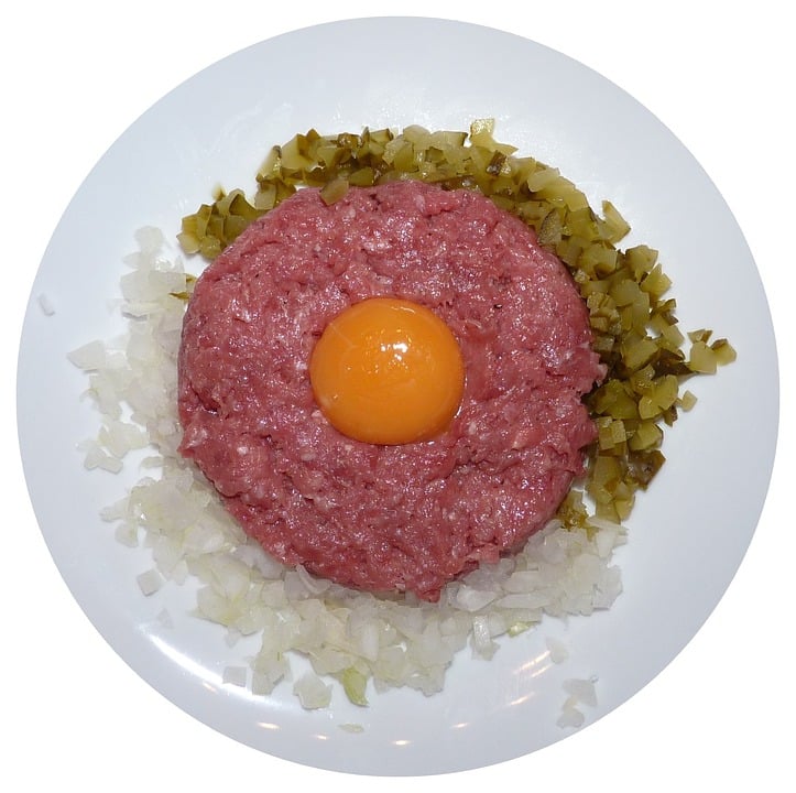 Belgium Food, Belgium cuisine, Traditional Belgium Food, food in Belgium, Belgium dishes, Belgian food, Belgian dishes, Belgian cuisine, steak tartare