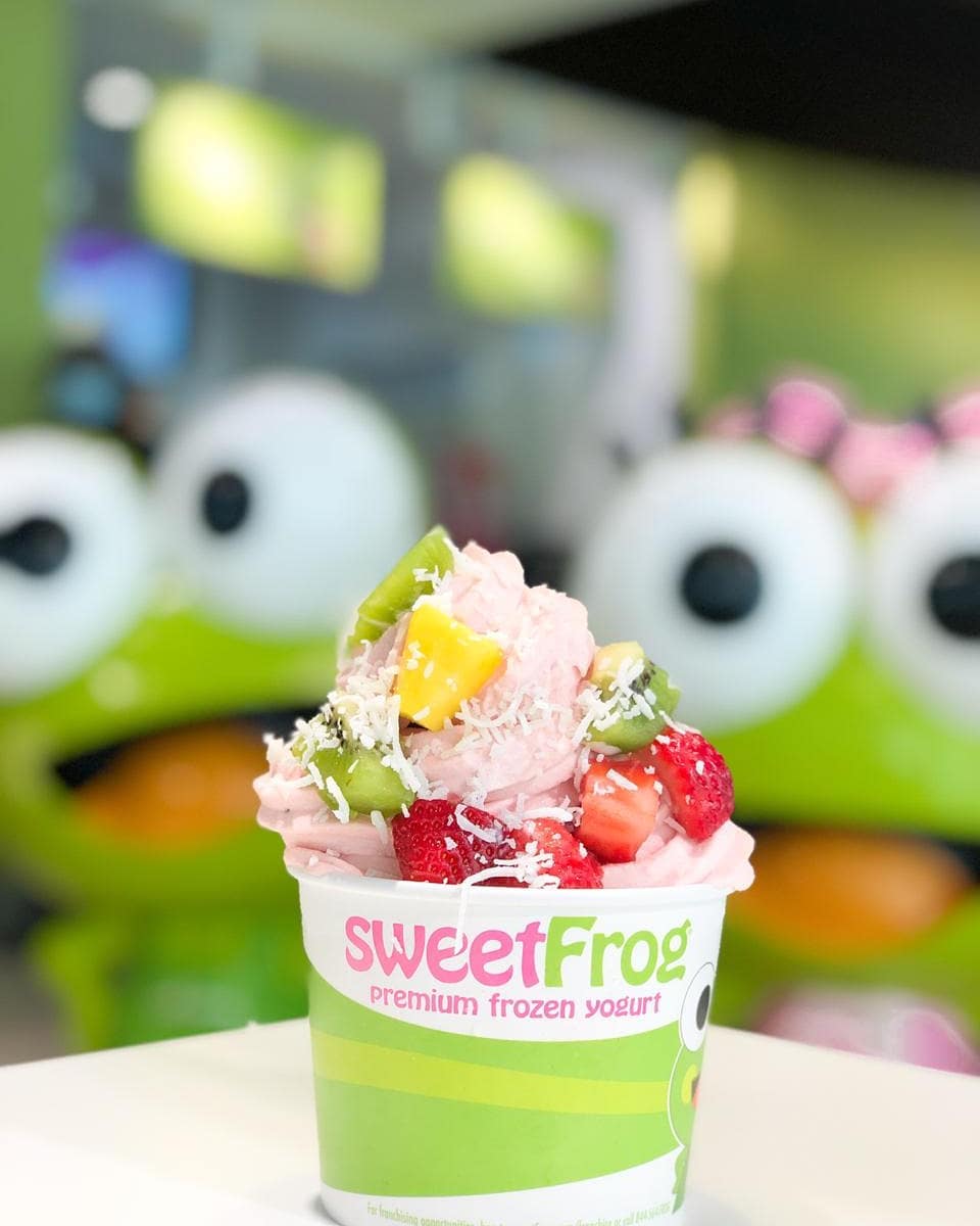 restaurants in santo domingo, restaurants in santo domingo dominican republic, best restaurants in santo domingo, where to eat in santo domingo, santo domingo food, sweetfrog rd