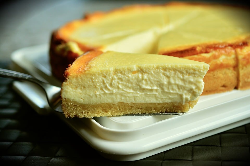 Polish Snacks, Traditional Polish Snacks and Desserts, traditional food in Poland, Poland Snacks, Polish Desserts, Poland Desserts, sernik cheesecake