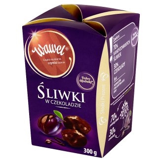 Polish Snacks, Traditional Polish Snacks and Desserts, traditional food in Poland, Poland Snacks, Polish Desserts, Poland Desserts, sliwki w czekoladzie