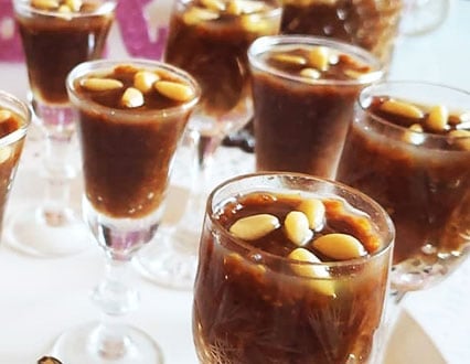 Tunisian snacks, Traditional Tunisian snacks and desserts, Tunisia snacks, Tunisia desserts, traditional snacks and desserts in Tunisia, Tunisian desserts, zrir