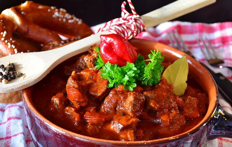 Austrian Food, Traditional Austrian Food, Austria Food, Austrian cuisine, traditional food in Austria, Austria cuisine, Austrian dishes, Austria dishes, austrian gulash