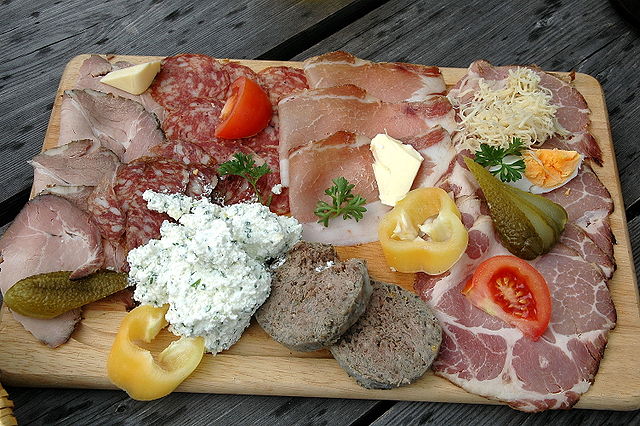Austrian Food, Traditional Austrian Food, Austria Food, Austrian cuisine, traditional food in Austria, Austria cuisine, Austrian dishes, Austria dishes, Brettljause