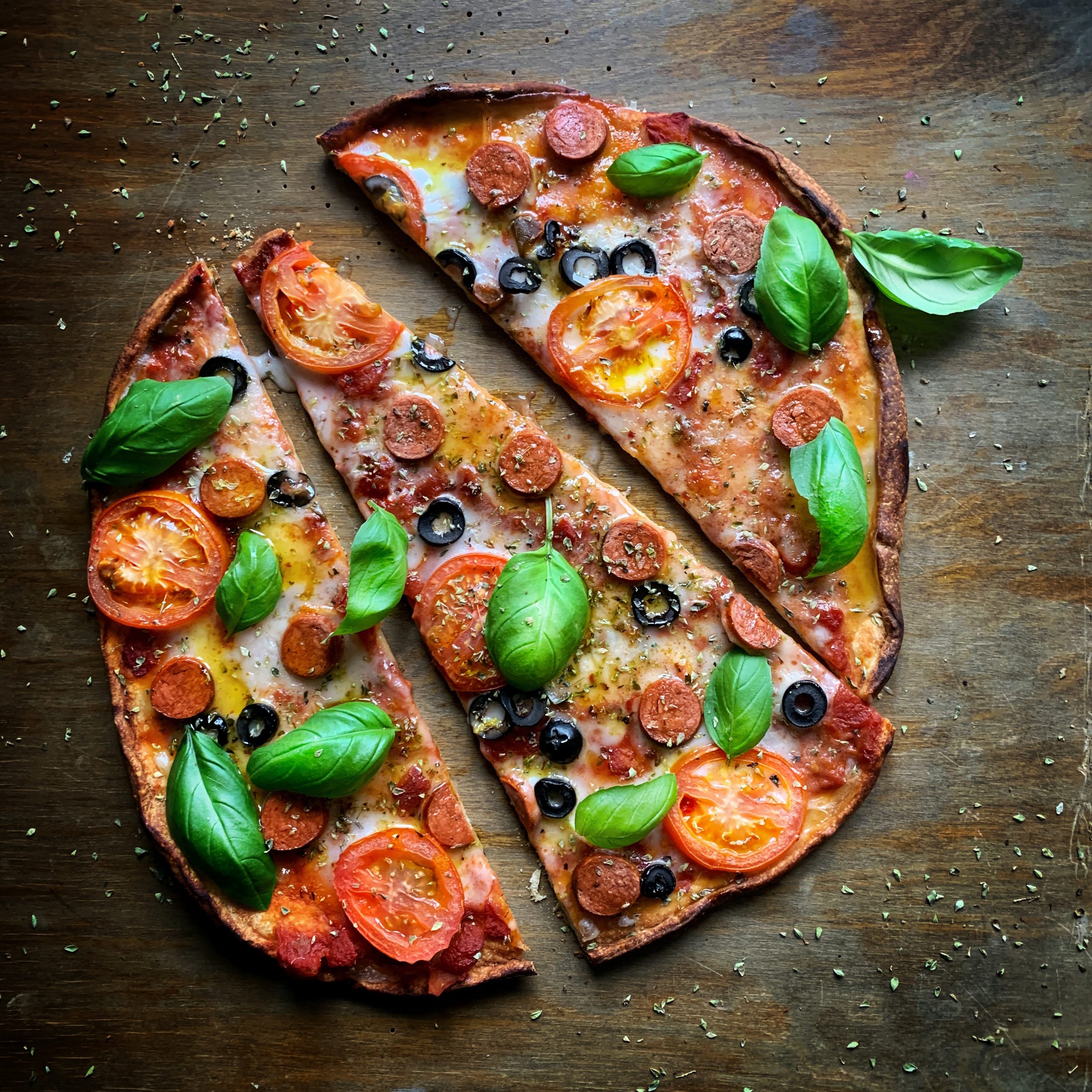 VEGETARIAN FOOD IN CANADA: 29 BEST CANADIAN VEGETARIAN DISHES AND VEGAN FOOD IN CANADA 20 Plant Based Canadian Pizza, vegetarian food in Canada, vegan food in Canada, Canadian vegetarian dishes, vegan in Canada, vegetarian in Canada