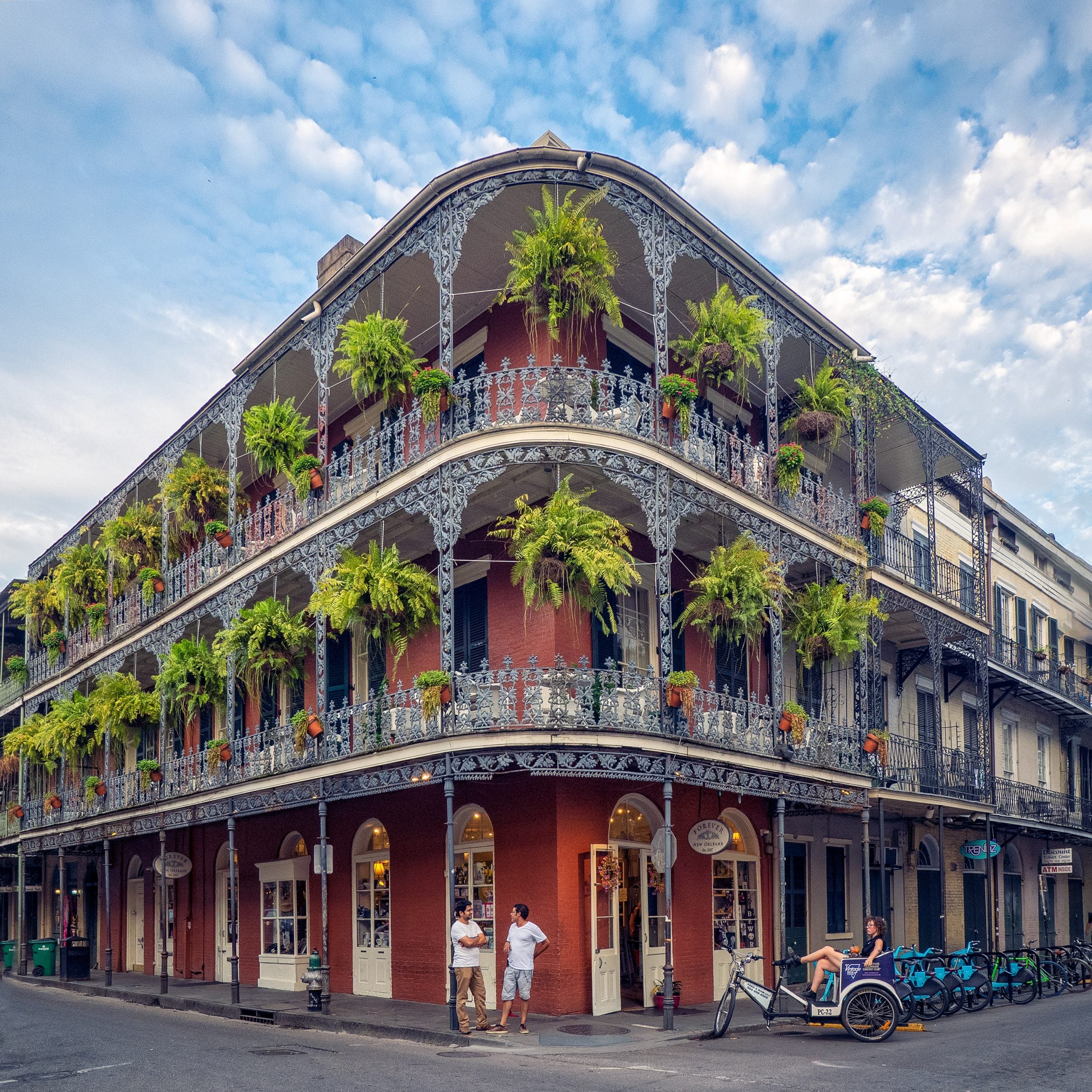 How To Get From New Orleans Airport To French Quarter - All Possible Ways, cheapest way from New Orleans airport to French Quarter, cheapest way from New Orleans airport to downtown, New Orleans airport to city center, New Orleans airport to city, New Orleans airport to downtown, new orleans airport to French Quarter, new orleans airport to bourbon street, New Orleans Metro Airport, Light Rail New Orleans Airport, Bus Airport New Orlean
