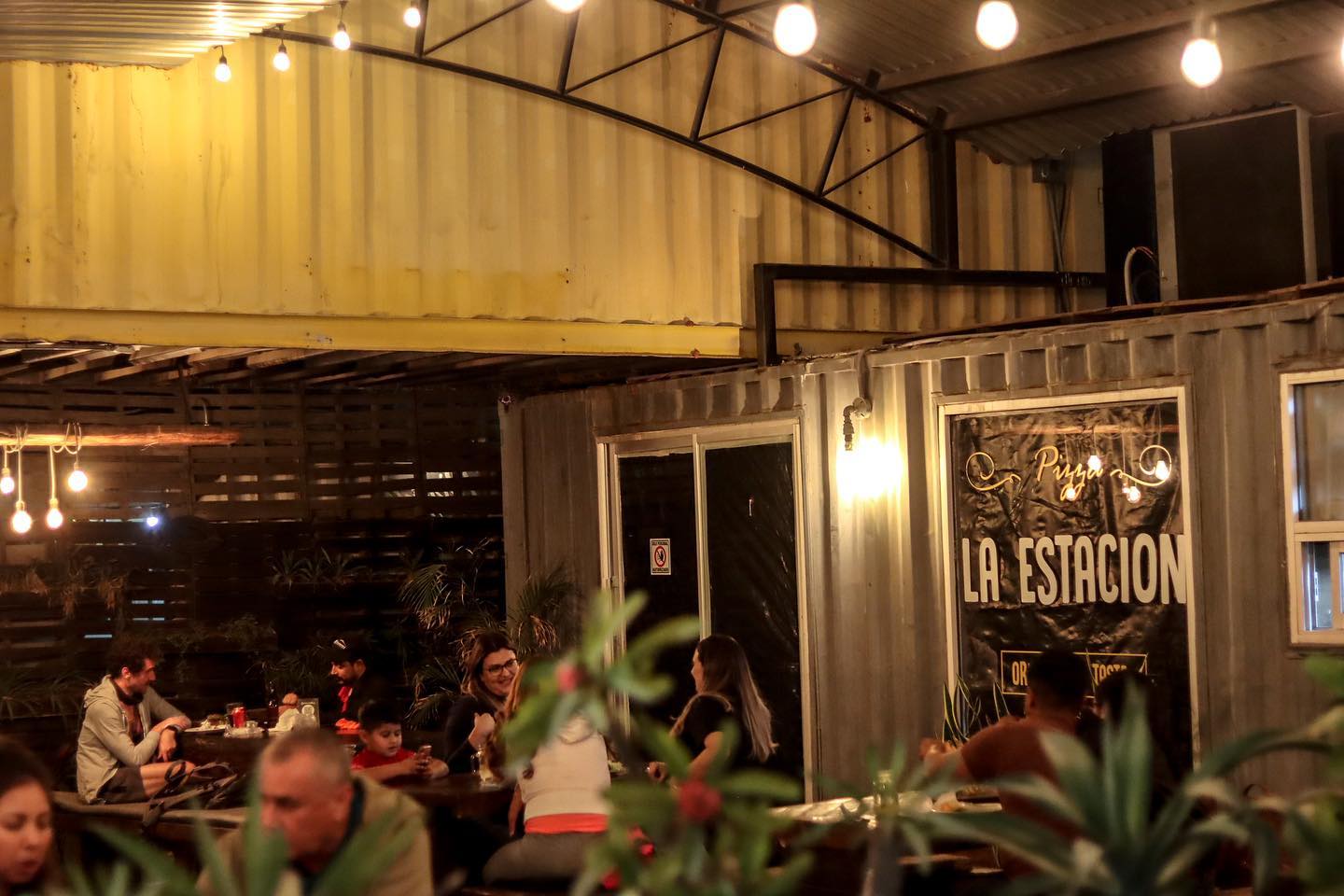 Guadalajara Food - 30 Best Restaurants In Guadalajara Mexico 29 vegan restaurants in guadalajara, vegetarian restaurants in guadalajara, vegan in guadalajara, vegetarian in Guadalajara, restaurants in guadalajara, la estación