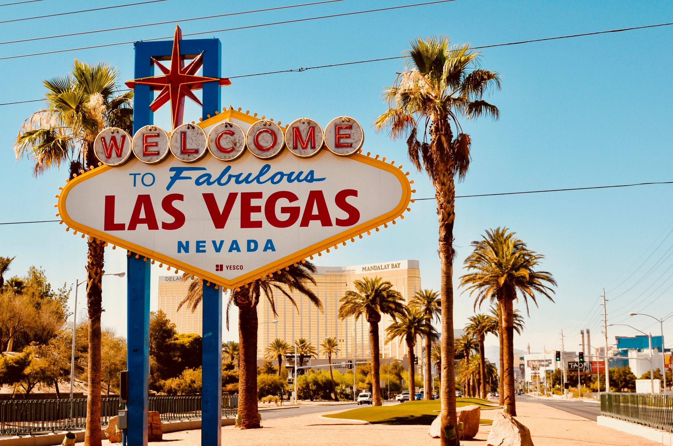 10 US Cities Where Travelers Fear Pickpockets and Scammers the Most, How To Get From Las Vegas Airport To City Center - All Possible Ways, cheapest way from Las Vegas airport to city center, cheapest way from Las Vegas airport to downtown, Las Vegas airport to city center, Las Vegas airport to city, Las Vegas airport to downtown, Las Vegas Bus Airport