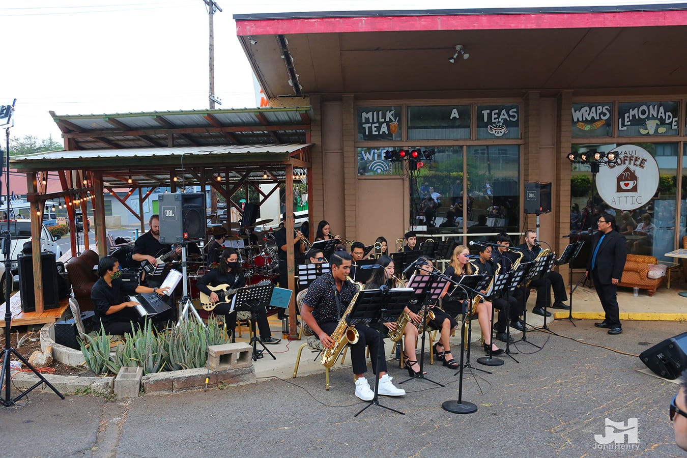restaurants in Maui, best restaurants in Maui, Maui food, Maui restaurants, where to eat in Maui, maui coffee attic