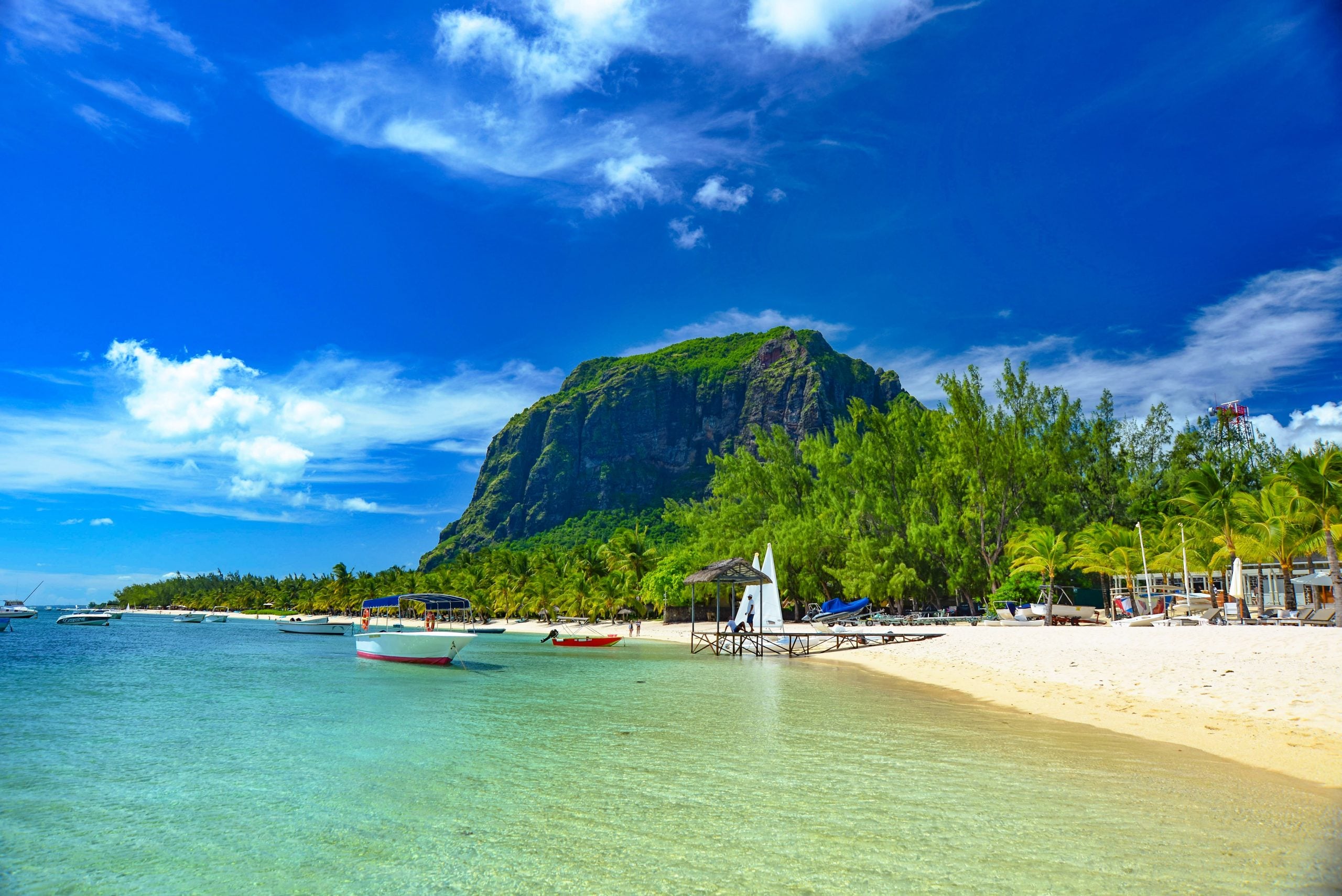 How To Get From Mauritius Airport To Port Louis - All Possible Ways, miami airport to Port Louis, cheapest way from miami airport to Port Louis, mauritius airport to downtown, mauritius airport to city, mauritius airport to city center