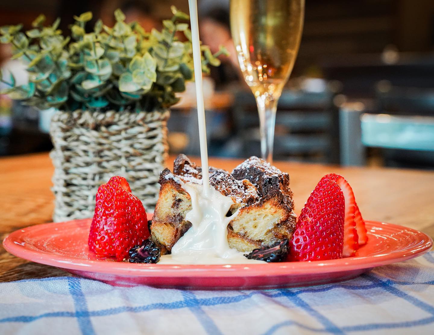 restaurants in honolulu, best restaurants in honolulu, restaurants in honolulu hawaii, honolulu restaurants, honolulu food, where to eat in honolulu, scratch kitchen