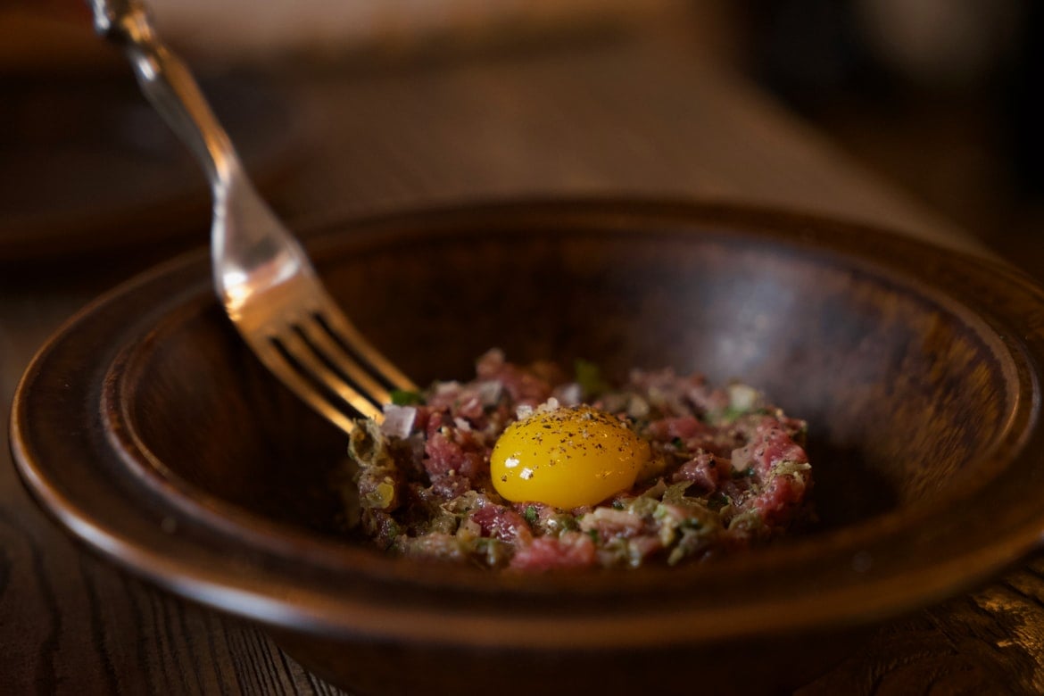 French dishes, French Food, French cuisine, food in france, traditional French food, france cuisine, france food, steak tartare
