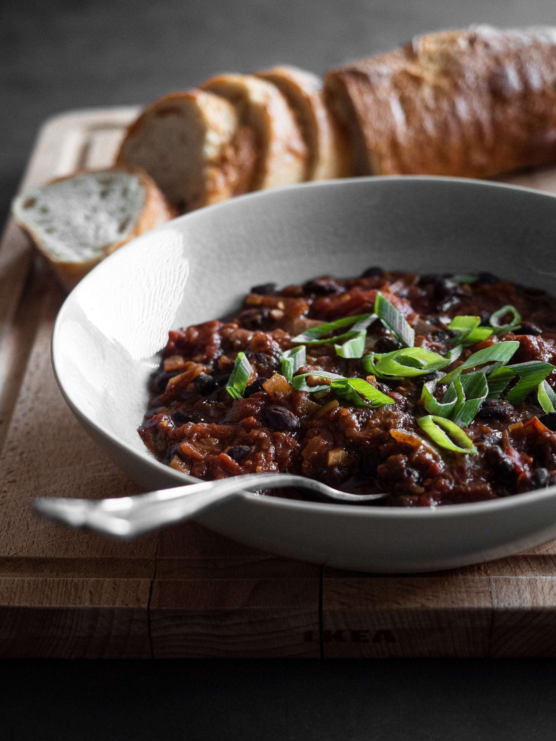 VEGETARIAN FOOD IN CANADA: 29 BEST CANADIAN VEGETARIAN DISHES AND VEGAN FOOD IN CANADA 18 Vegan / Vegetarian Chili in Canada, vegetarian food in Canada, vegan food in Canada, Canadian vegetarian dishes, vegan in Canada, vegetarian in Canada