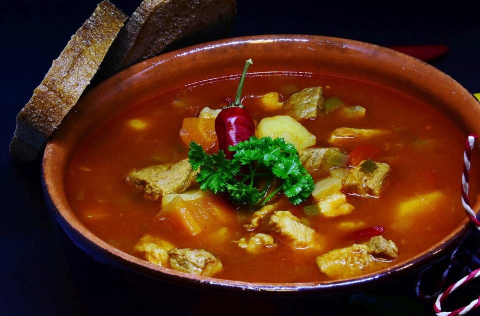 Hungarian Food, Traditional Hungarian Food, Hungary Food, Hungarian cuisine, traditional food in Hungary, Hungary cuisine, Hungarian dishes, Hungary dishes, goulash