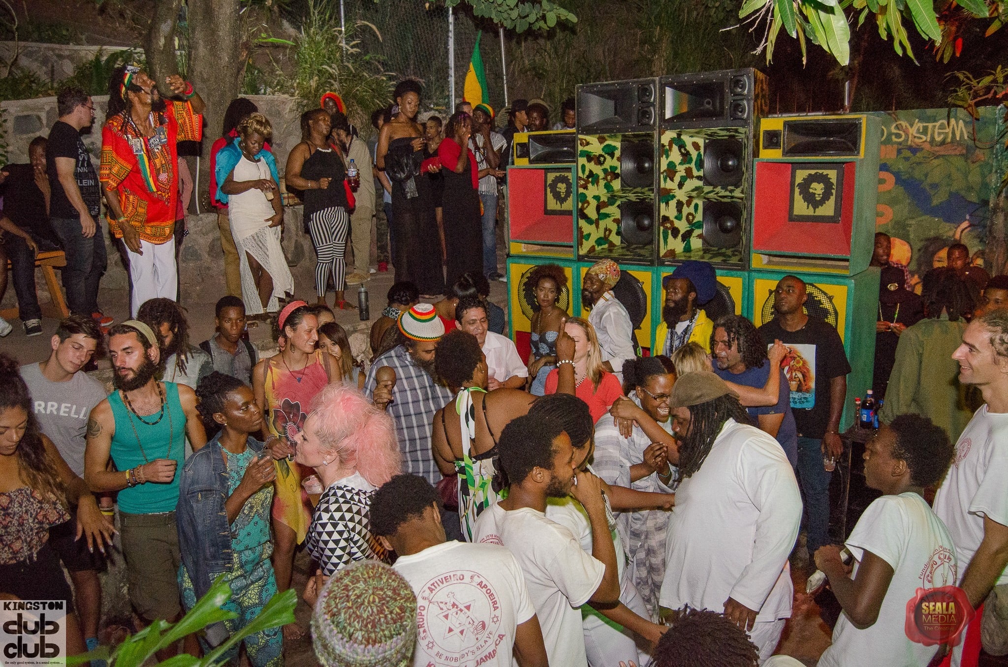 Restaurants in kingston jamaica, best restaurants in kingston jamaica, where to eat in kingston jamaica, restaurants kingston jamaica, kingston jamaica food, best kingston jamaica restaurants, kingston dub club