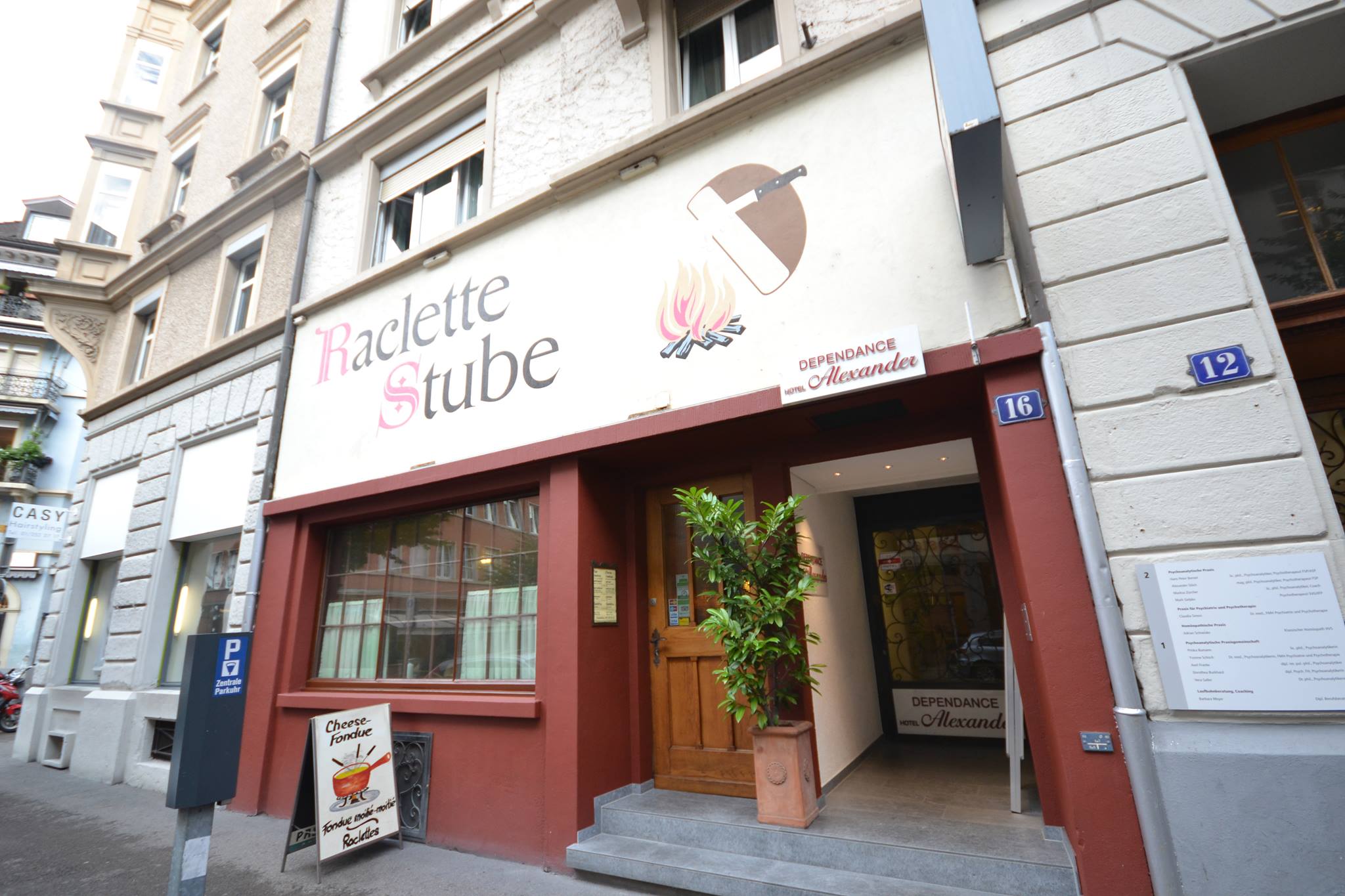 Restaurants in Zurich, best restaurants in Zurich, where to eat in Zurich, restaurants Zurich, Zurich food, best Zurich restaurants, raclette stube