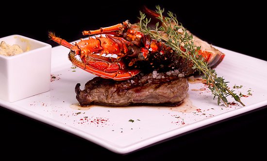 Moorea Food - 30 Best Restaurants In Moorea 7 HOLY STEAK HOUSE , Moorea restaurants, restaurants in Moorea, plant based restaurants in Moorea, vegetarian restaurants in Moorea, vegan restaurants in Moorea, Moorea food, where to eat in Moorea, vegan in Moorea, vegetarian in Moorea