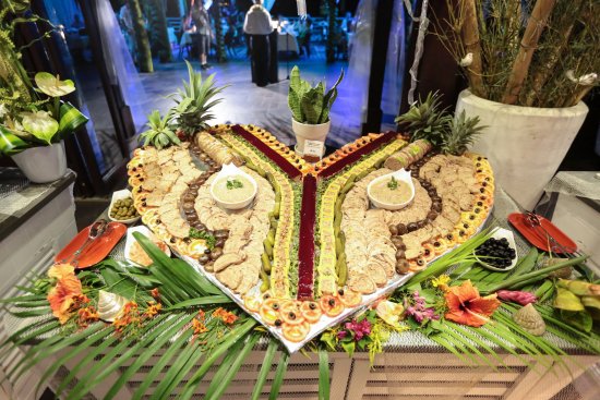 Moorea Food - 30 Best Restaurants In Moorea 17 PURE, Moorea restaurants, restaurants in Moorea, plant based restaurants in Moorea, vegetarian restaurants in Moorea, vegan restaurants in Moorea, Moorea food, where to eat in Moorea, vegan in Moorea, vegetarian in Moorea