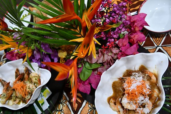 Moorea Food - 30 Best Restaurants In Moorea 24 LE COCO D'ISLE, Moorea restaurants, restaurants in Moorea, plant based restaurants in Moorea, vegetarian restaurants in Moorea, vegan restaurants in Moorea, Moorea food, where to eat in Moorea, vegan in Moorea, vegetarian in Moorea