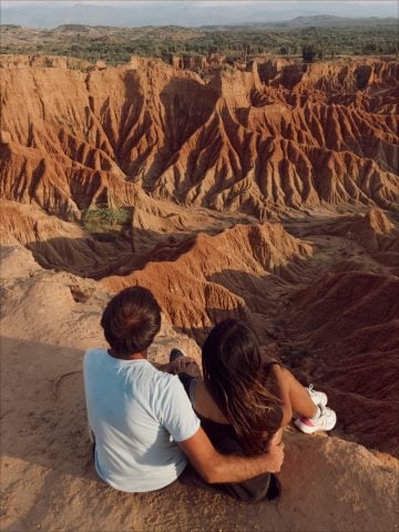 How To Get From Neiva to Villavieja - All Possible Ways, cheapest way from Neiva to Villavieja, Neiva to Villavieja bus, Neiva to Villavieja, bus schedule Neiva to Villavieja, Backpackers Neiva, day tour neiva to Tatacoa Desert, villavieja to Tatacoa Desert