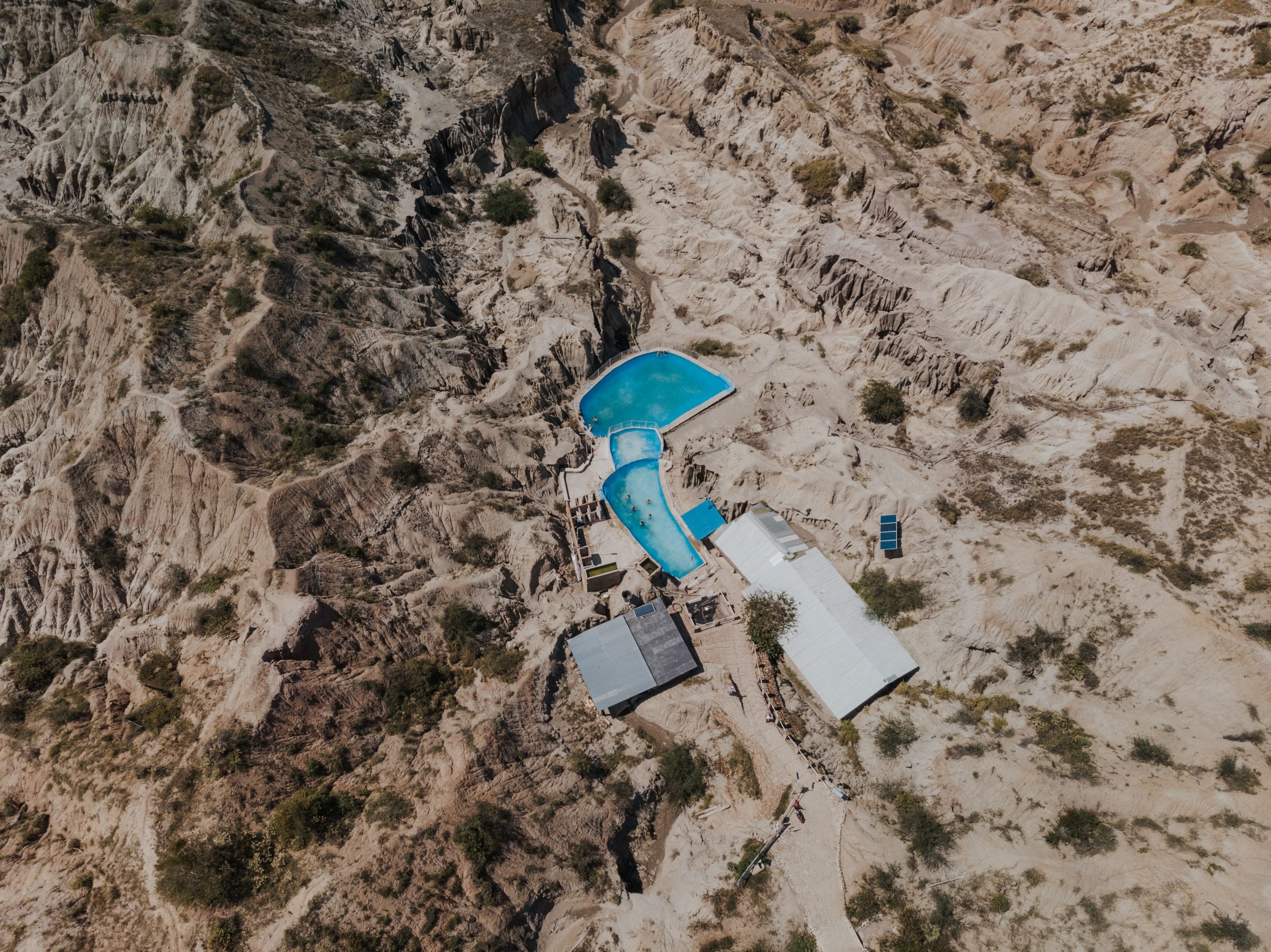 How To Get From Neiva to Villavieja - All Possible Ways, cheapest way from Neiva to Villavieja, Neiva to Villavieja bus, Neiva to Villavieja, bus schedule Neiva to Villavieja, Backpackers Neiva, day tour neiva to Tatacoa Desert, villavieja to Tatacoa Desert, Pool at Tatacoa Desert, Entrance Fee Pool at Tatacoa Desert
