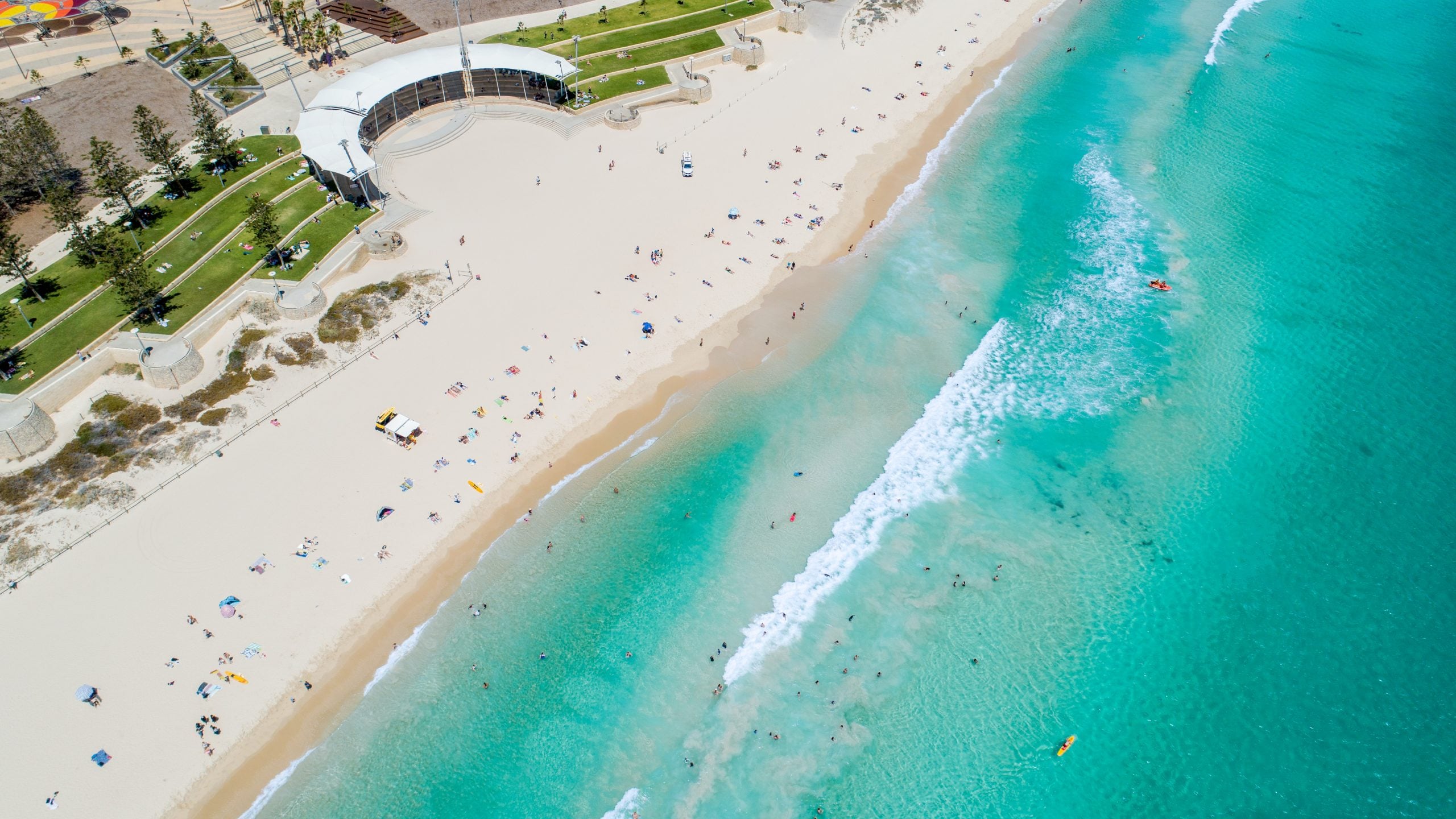 How To Get From Perth Airport To Scarborough - All Possible Ways, cheapest way from Perth airport to Scarborough, cheapest way from Perth airport to Scarborough, Perth airport to Scarborough, Perth Bus Airport to Scarborough, shuttle bus Perth airport to Scarborough, train Perth to Scarborough, Perth to Scarborough, train schedule Perth to Scarborough, bus perth airport to perth station