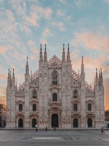 7 Best Italian Cities to Visit in the Fall Season, 12 Mistakes to Avoid in Milan and How to Avoid Them, 10 Bucket List Destinations in Italy, 12 Tips For Living As An Expat In Italy, How To Get From Milan Bergamo Airport To City Center - All Possible Ways, cheapest way from Milan Bergamo airport to Downtown, cheapest way from Milan Bergamo airport to city, Milan Bergamo airport to city center, Milan Bergamo airport to Bergamo, Milan Bergamo Bus Airport, bus from Milan Bergamo airport to city center, train from Milan Bergamo airport to city center, MILAN BERGAMO AIRPORT TO CITY CENTER