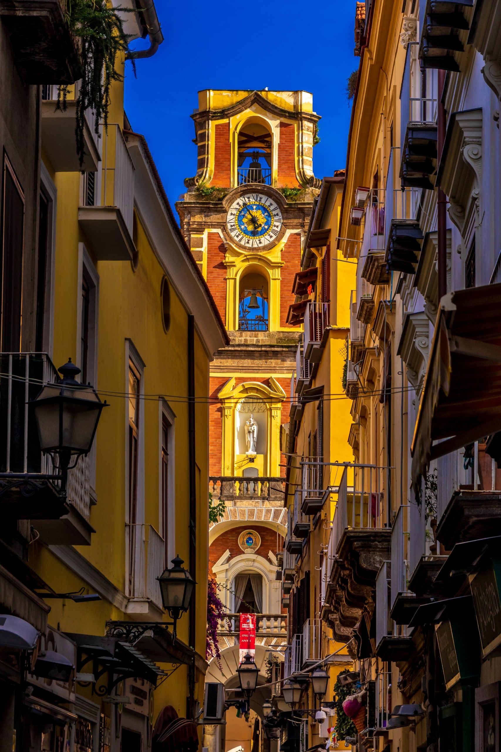 The 13 Most Overrated Cities in Europe—According to Travelers 1 8 Worst Cities To Travel In Europe, How To Get From Naples Airport To City Center - All Possible Ways, cheapest way from Naples airport to Downtown, cheapest way from Naples airport to city, Naples airport to city center, Naples airport to Naples, Naples Bus Airport, bus from Naples airport to city center, shuttle bus from Naples airport to city center, Alibus Naples airport to city center