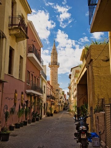 How To Get From Chania Airport To Chania Town- All Possible Ways, cheapest way from Chania airport to Chania town, Chania airport to Chania, Chania airport to Chania town, Chania Bus Airport, bus from Chania airport to Chania town, taxi Chania airport to Chania town, Uber Chania airport to Chania town, Chania to Chania town by bus, Chania to Chania town