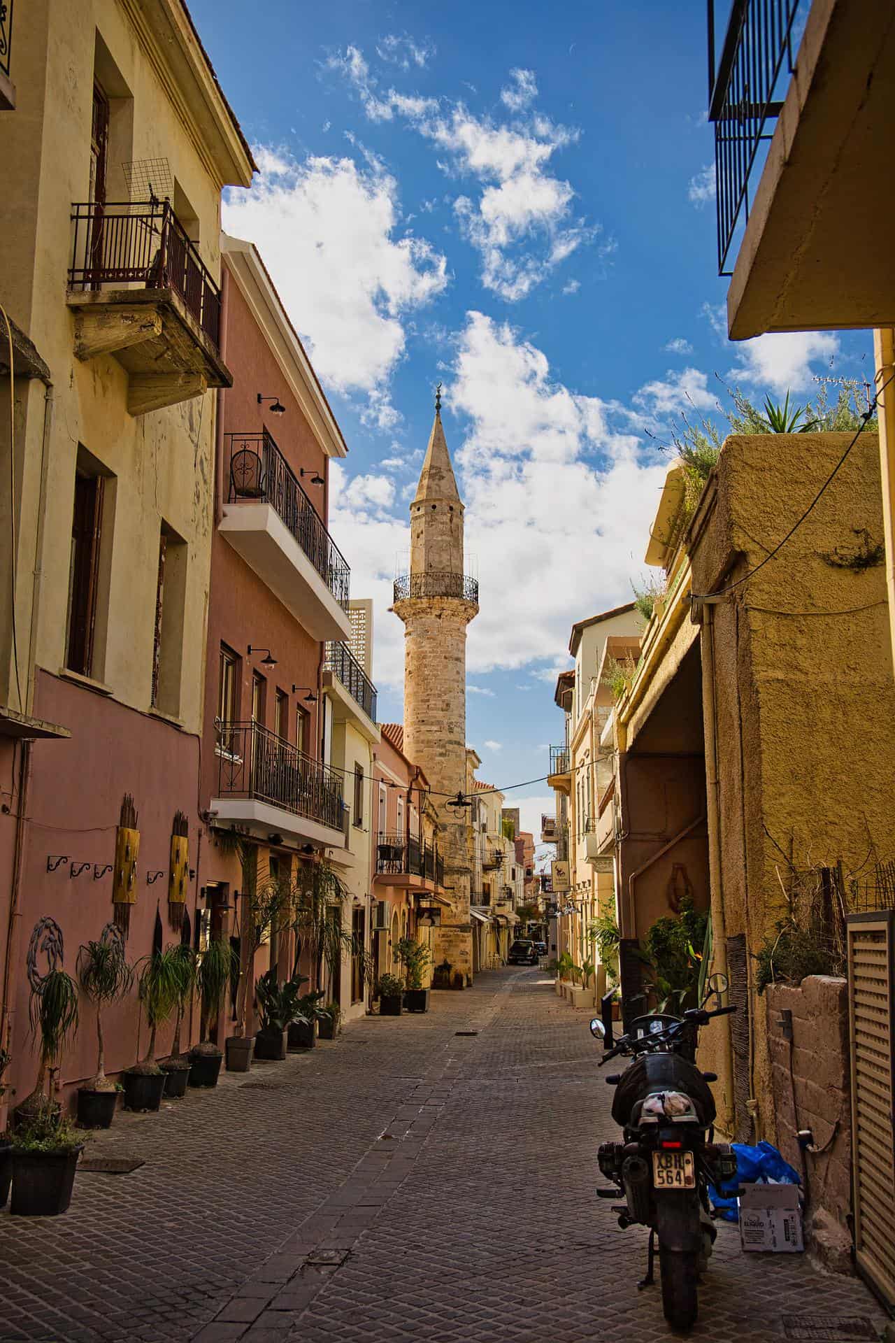 How To Get From Chania Airport To Chania Town- All Possible Ways, cheapest way from Chania airport to Chania town, Chania airport to Chania, Chania airport to Chania town, Chania Bus Airport, bus from Chania airport to Chania town, taxi Chania airport to Chania town, Uber Chania airport to Chania town, Chania to Chania town by bus, Chania to Chania town