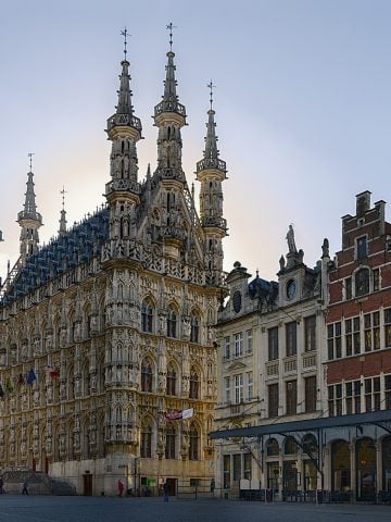 How To Get From Brussels Airport To Leuven - All Possible Ways, cheapest way from Brussels airport to Leuven, Brussels airport to Leuven, Brussels Bus Airport, bus from Brussels airport to Leuven, train from bus from Brussels airport to Leuven, taxi Brussels airport to Leuven, Uber Brussels airport to Leuven, rent a car from Brussels airport to Leuven