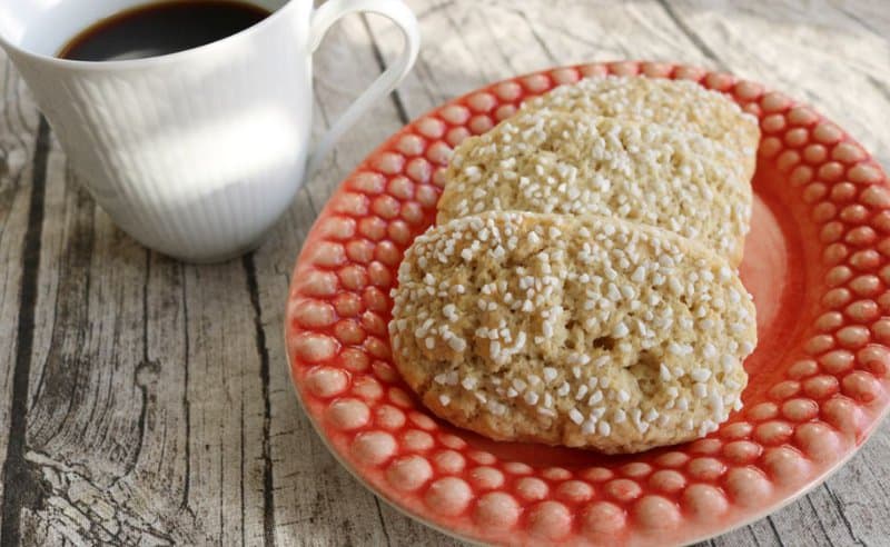 Mandelkubb - traditional Swedish breakfast