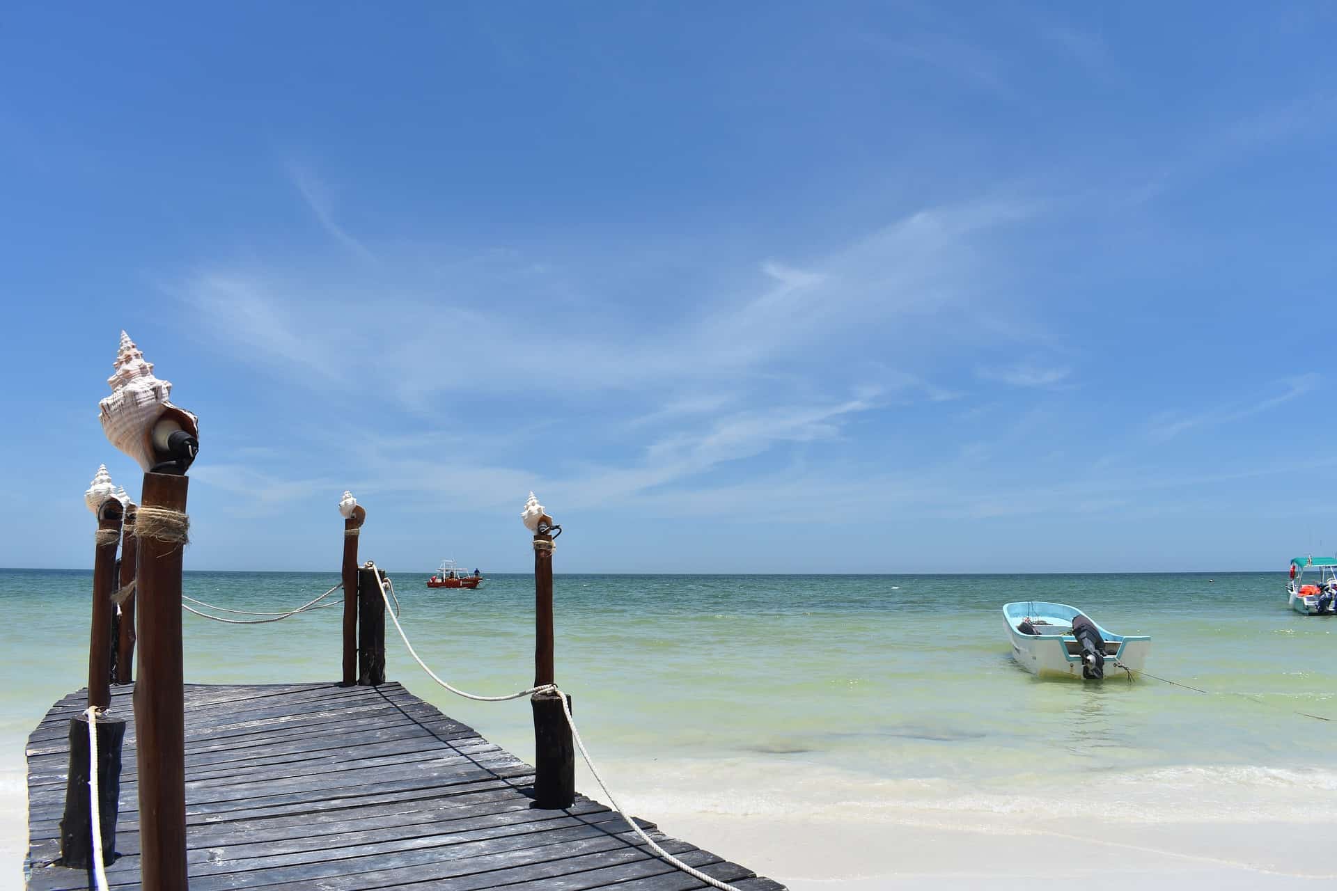 How To Get From Merida to Holbox - All Possible Ways, cheapest way from Merida to Holbox, Merida to Holbox, ado bus Merida to Holbox, shared van Merida to Holbox, Colectivo Merida to Holbox, Uber from Merida to Holbox, taxi from Merida to Holbox, ferry Merida to Holbox