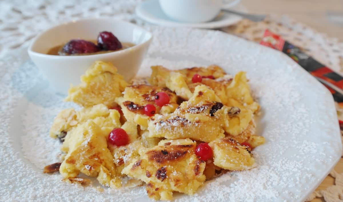 German Kartoffelpuffer - Potato Pancakes , German Breakfast, Traditional Breakfast in Germany to Try, 