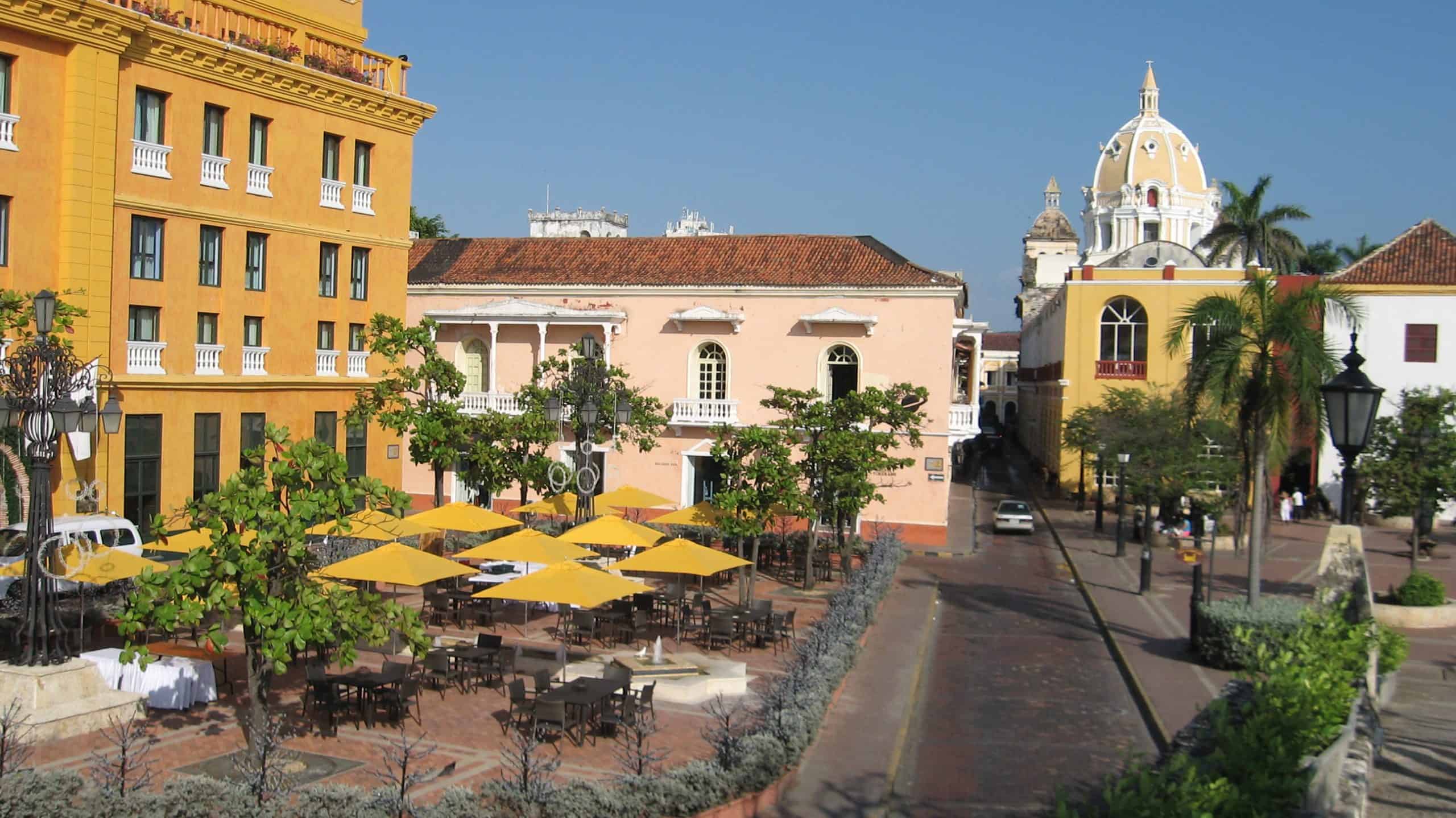 Comparison Santa Marta vs Cartagena - Which is the Better Trip in Colombia? 10 Plaza de Santa Teresa in Cartagena, Cartagena vs Medellin - 10 Best Reasons to Visit Each City, Santa Marta vs Cartagena - Which is the Better Trip in Colombia?