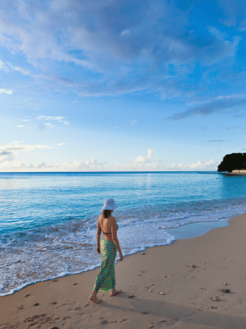 Paynes Bay Beach in Barbados - Aruba vs Barbados