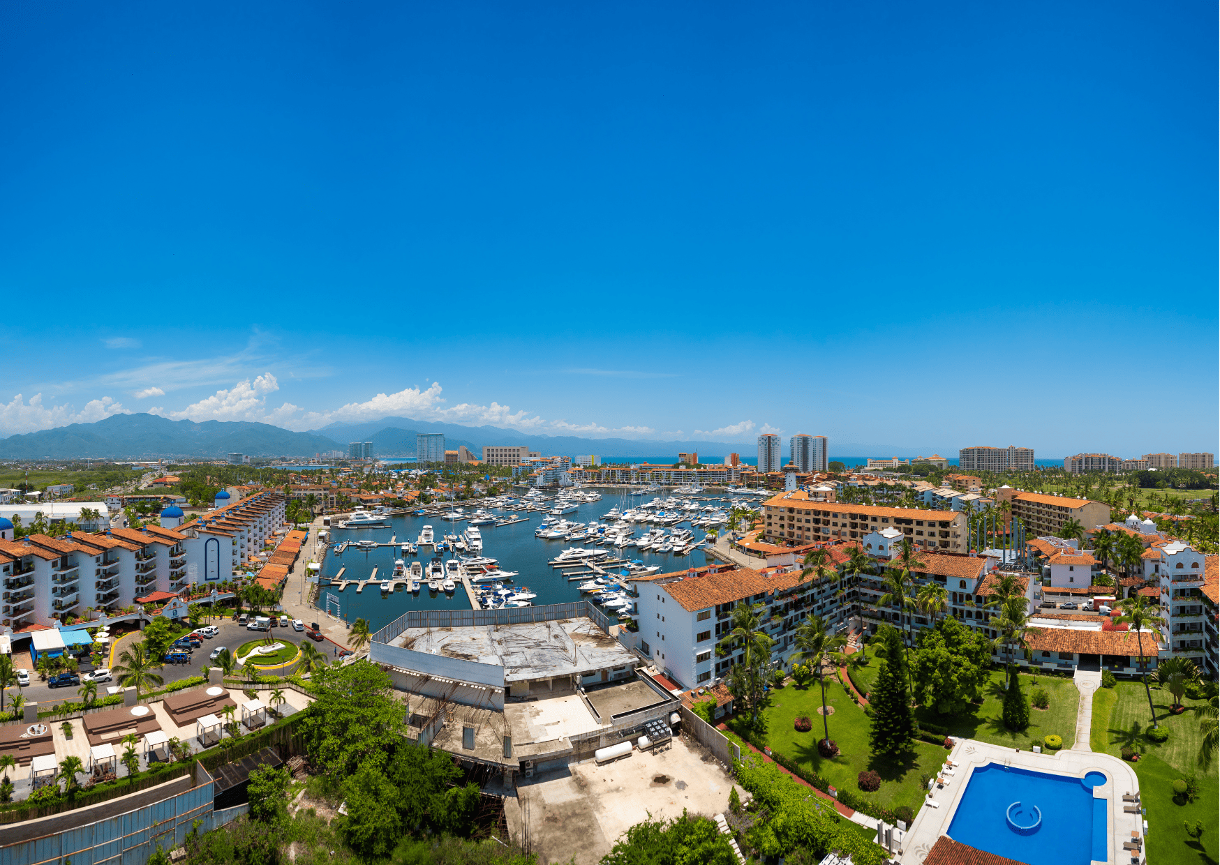 Marina in Puerto Vallarta - Puerto Vallarta vs Cancun