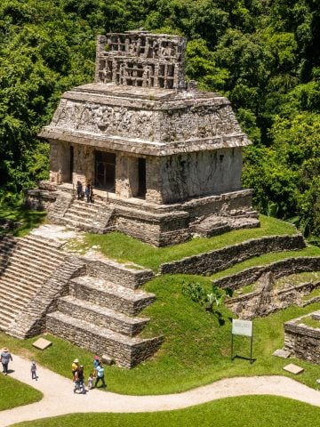How To Get From Merida To Palenque By Bus - All Possible Ways, cheapest way from Merida to Palenque, Merida to Palenque, ado bus from Merida to Palenque, AU Autobuses unidos bus from Merida to Palenque, shared van from Merida to Palenque, Colectivo from Merida to Palenque, Uber from Merida to Palenque, taxi from Merida to Palenque