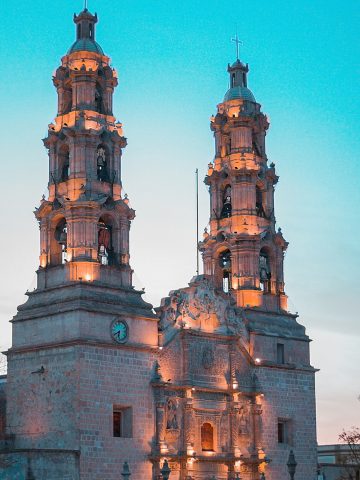 How To Get From Puerto Vallarta to Aguascalientes By Bus - All Possible Ways, cheapest way from Puerto Vallarta to Aguascalientes, Puerto Vallarta to Aguascalientes, primera plus bus from Puerto Vallarta to Aguascalientes, FUTURA bus from Puerto Vallarta to Aguascalientes, ado bus from Puerto Vallarta to Aguascalientes, shared van from Puerto Vallarta to Aguascalientes, Colectivo from Puerto Vallarta to Aguascalientes, Uber from Puerto Vallarta to Aguascalientes, taxi from Puerto Vallarta to Aguascalientes, Puerto Vallarta to Aguascalientes by plane